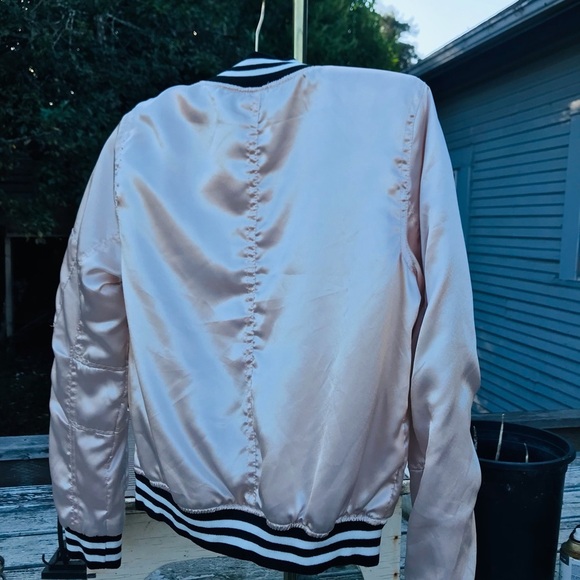 New Look Satin Look Varsity Bomber Light Pink Jacket Size Medium - Picture 3 of 6